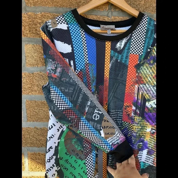 Lynn Ritchie silver pullover top size medium - Picture 5 of 10